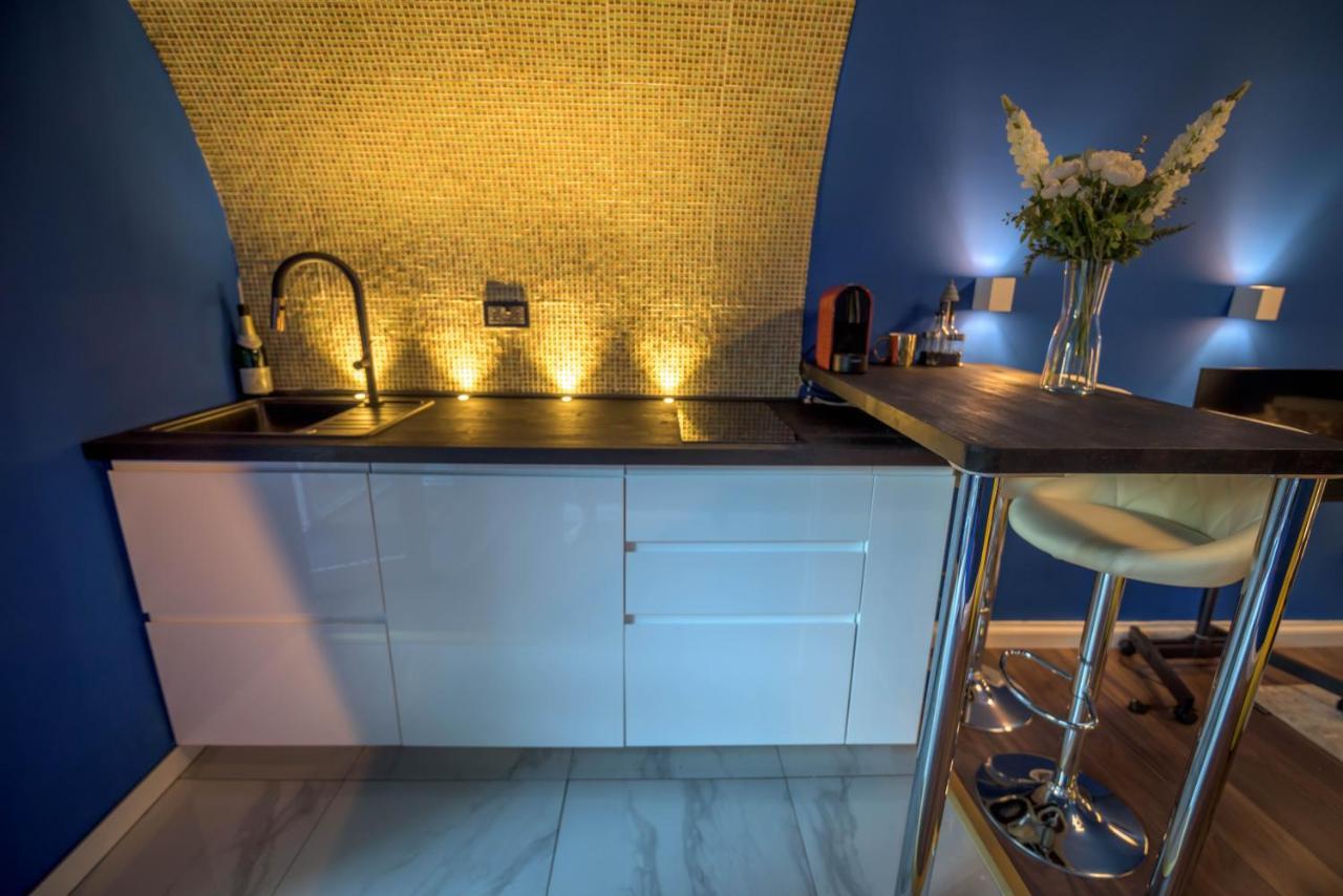 Apartamento Quirky Vaulted Flat With Terrace Bath Exterior foto