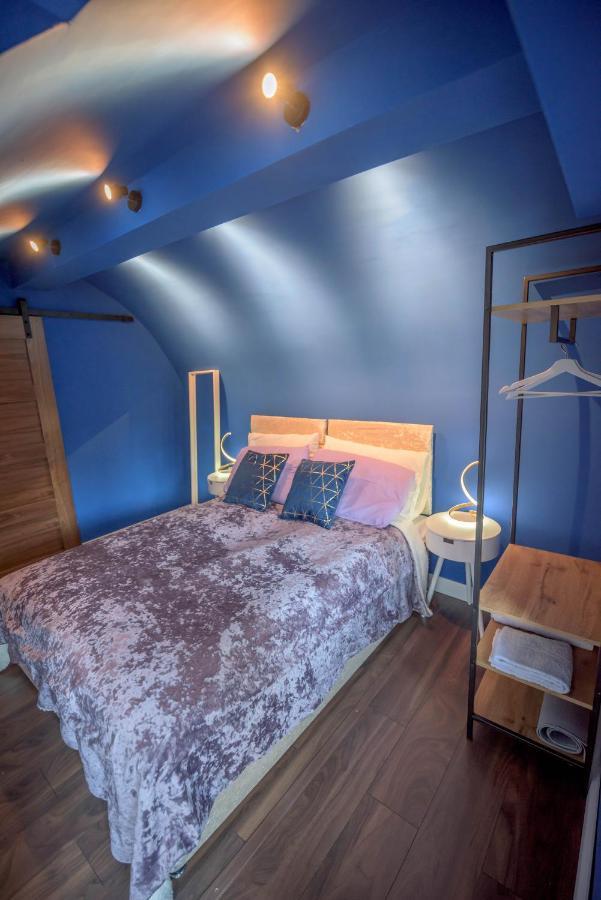 Apartamento Quirky Vaulted Flat With Terrace Bath Exterior foto