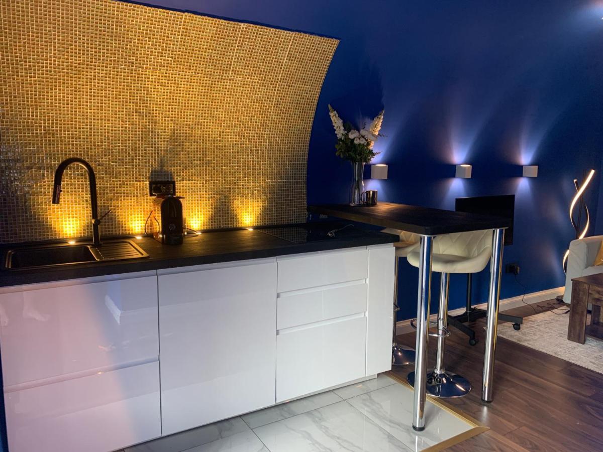 Apartamento Quirky Vaulted Flat With Terrace Bath Exterior foto