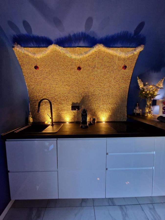 Apartamento Quirky Vaulted Flat With Terrace Bath Exterior foto
